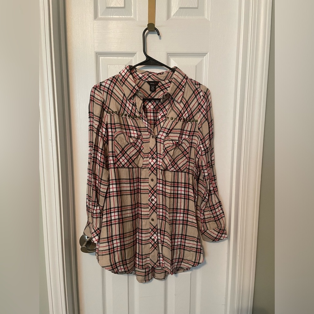 Intro. Petite Plaid Tunic Shirt
